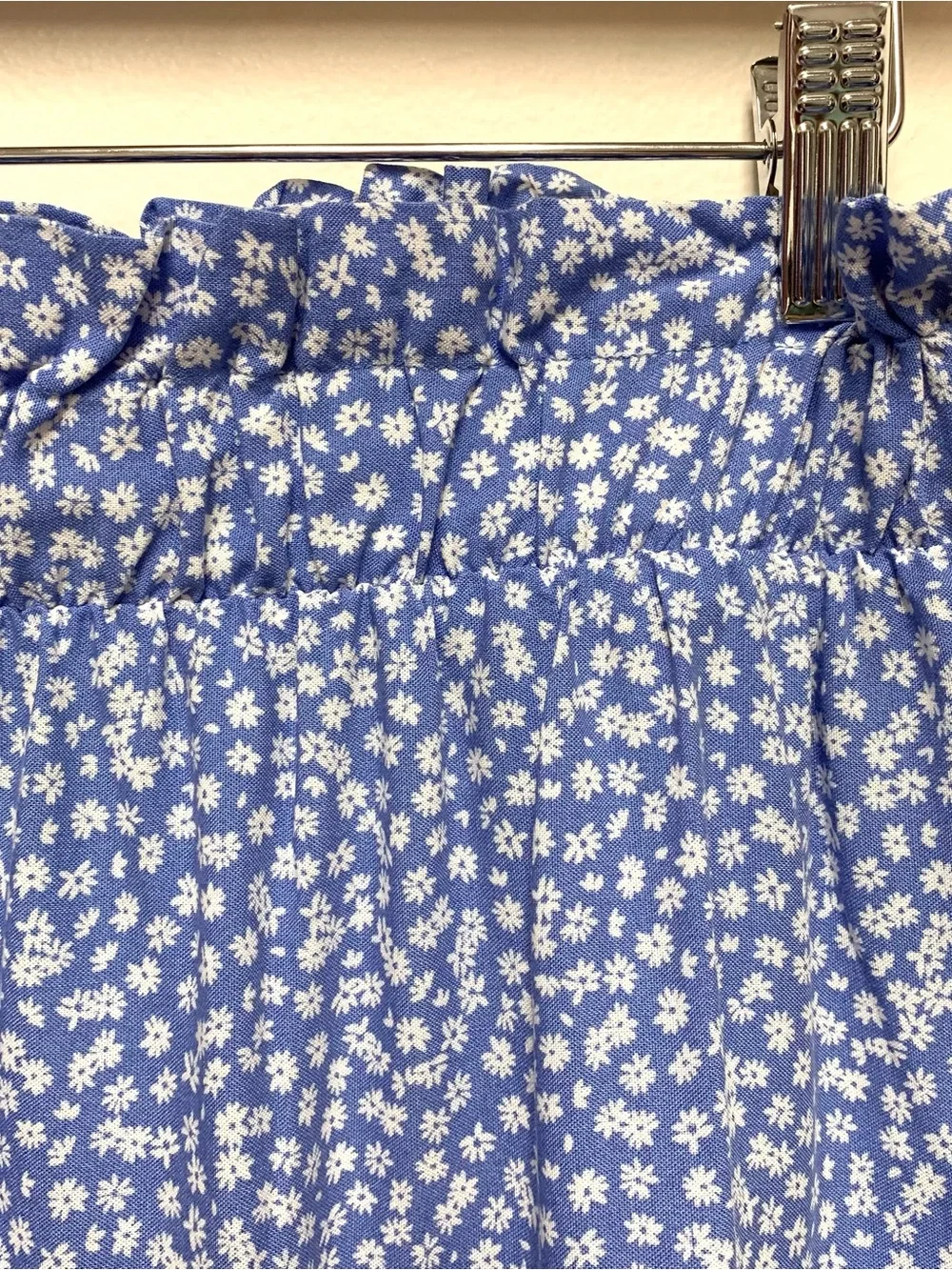 Wild Fable Tiered Ditsy Floral Mini Skirt Size Small Blue White Daisy NEW